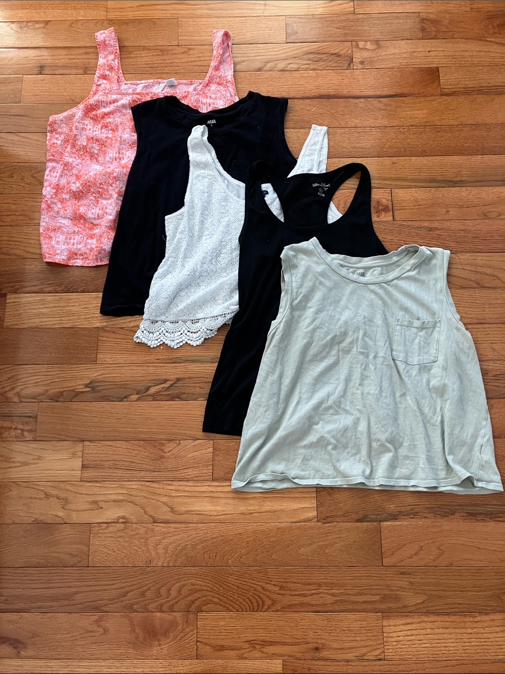 Women’s Bundle of 5 XL Tank Tops - Black, Pink, White, and Green